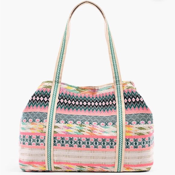 America & Beyond beaded tote - Picture 3 of 13